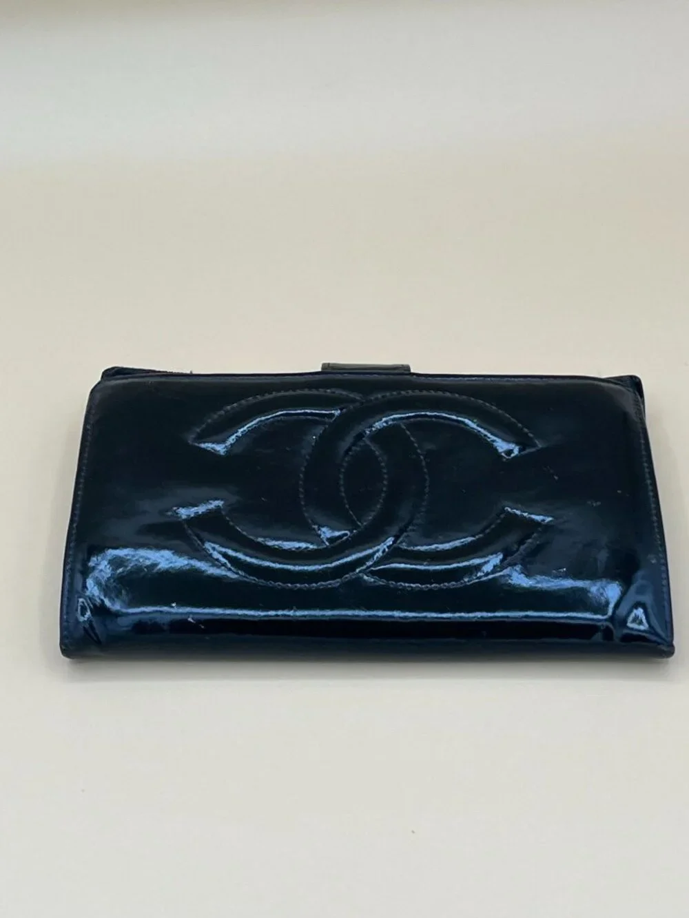 Title: CHANEL Vintage Black Patent Leather CC Logo Long Wallet Kisslock Coin Mad